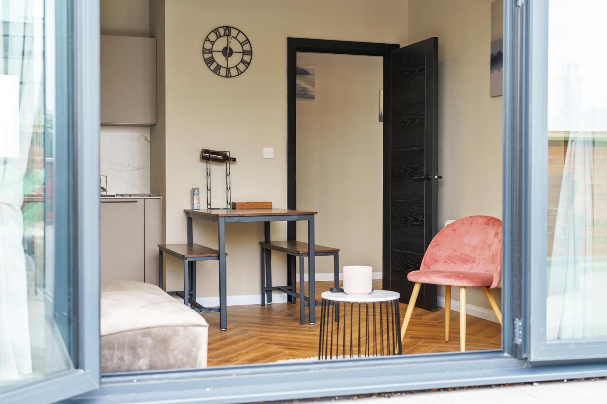 Hanwell Oyo Fine B&B מראה חיצוני תמונה